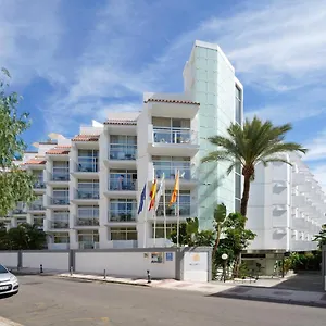 roc-lago-rojo.hotelsinnerja.org/